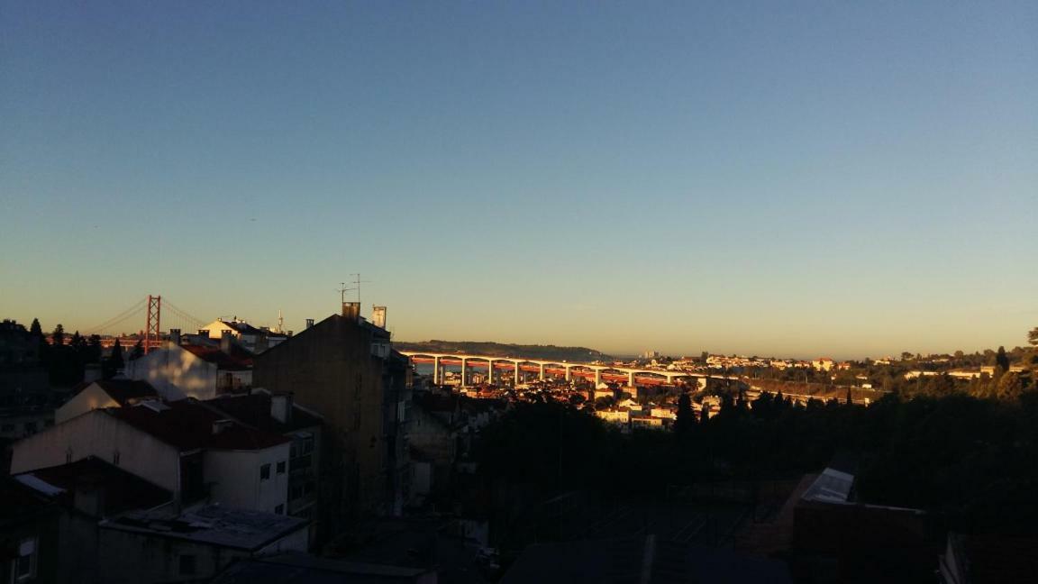 Cozy Place In 23 Lissabon